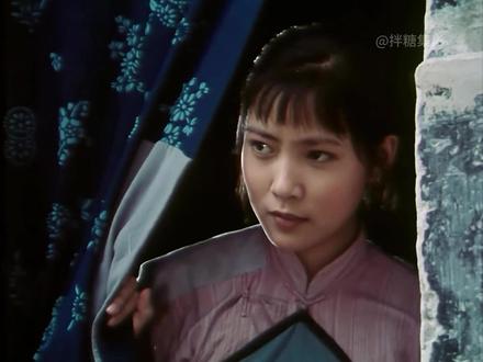 还记得高中语文课本中的《百合花》吗 #老电影 #一剪到底