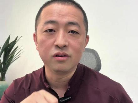 深大附中和北师大附中,究竟哪所学校更值得选择? 两所大学附中,都是深圳南山区的重点高中,你会怎么选?#深圳中考 #南山区高中 #深大附中 #北师大附中 #深圳八大 #自主招生#指标生#深圳家长#初三家长#深圳初三同学#期末考试成绩#对标高中#本位高中#高中定位#中考志愿#中考志愿填报#2026深圳中考#深圳科学高中#红岭中学#宝安中学#育才中学#深圳市教育局#南山区教育局#福田区教育局#深大附中初中部#北师大附中初中部#拿云体系#木铎班