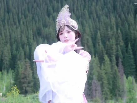 古风歌手那么多,为什么只有封茗囧菌火了整个青春?#封茗囧菌 #青春 #抖音精选 #古风 #人物故事