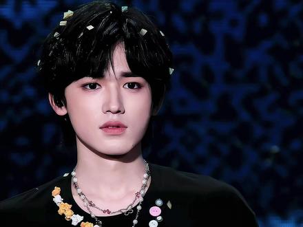 什么猫塑狗塑 我哥哥是雕塑 #宋亚轩 @时代少年团-宋亚轩