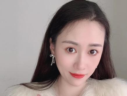 今天的好物分享来啦~就是这套罗技的摄像头和麦克风套装,用了一段时间,真的很实用#罗技 #网课