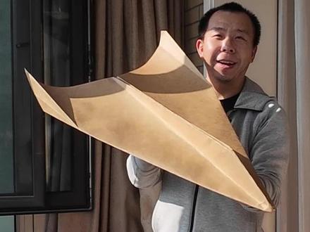 纸飞机巨大化!超大穿云梭纸飞机 #纸飞机 #手工折纸 #童年的纸飞机