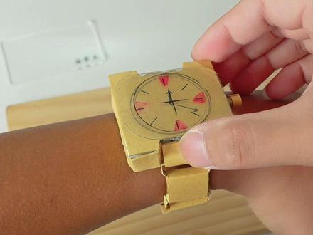 教你用纸做柯南手表~ #手工制作 #折纸教程 #创意DIY