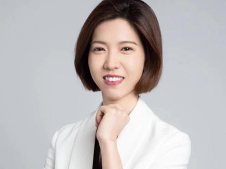 震惊!原来工作满一年可以休年假不是说在新公司满一年,而是累计的工作年限!#抖来普法2023 #法律常识 #法律咨询 #劳动法 #年假