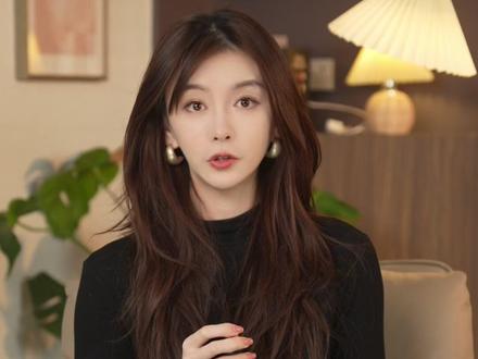 腾讯元宝和阿里千问40亿之战,微信手撕亲兄弟? #腾讯元宝 #阿里千问 #ai #财经 #经济