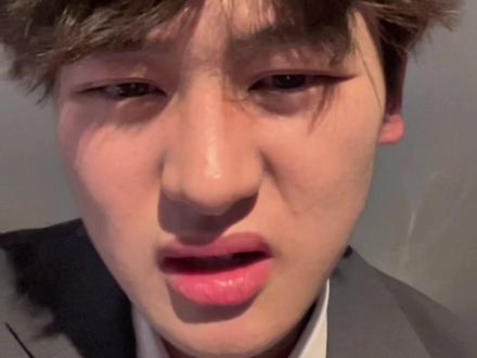 具俊晔亲手为大s打造雕像 #吐槽#大S#具俊晔