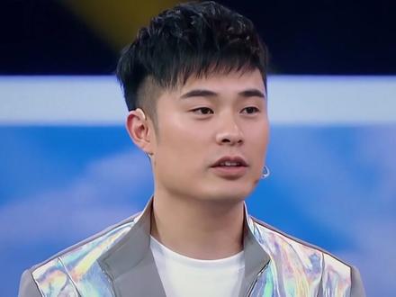 那个永远不会被欺负的大黑牛,活在我们最热血的青春里 #抖音精选 #了不起的精讲团 #青年创作者成长计划 #李晨 #陈赫