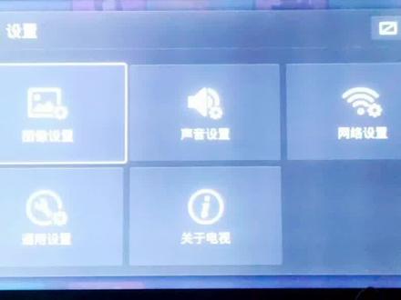 液晶屏幕闪烁发白,图像不清晰。实操案例,简单的工具就能修好#家电维修 #液晶电视维修 #电器维修 #国产家电 #液晶电视维修视频 #家用电器