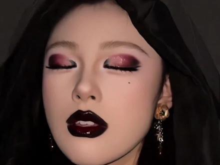 这颗价值不菲的毒苹果,能让我青春永驻!毒苹果快速变装特效教程来了 #女巫丝滑变装 #即梦ai #女巫转场 #毒苹果变装教程#毒苹果变装原视频 毒苹果变转黑猩猩 女巫丝滑变装视频 毒皇后变装 女巫丝滑变装ai 女巫丝滑变装拍摄教程 女巫丝滑变装怎么剪辑 女巫丝滑变装视频剪辑教程 惊艳的变装视频素材 女巫丝滑变装动画 女巫丝滑变装怎么后期 女巫原创丝滑变装教程 女巫变装特效 女巫丝滑变装怎么剪辑蒙版 恶女 女巫丝滑变装模板肚毒苹果变装黑猩猩 女巫丝滑变装西游记 毒苹果变装猴子 毒苹果变装惊艳视频 毒苹果变装外国评论 是墨不是陌毒苹果变装 女巫吃苹果变装特效 丝滑变装剪辑教程 女巫丝滑变装教程最火 毒苹果的老巫婆变装 女巫丝滑变装怎么拍的 毒苹果变装 女巫的毒药效果 女巫变装教程 红皇后抖音号 毒苹果变装原视频 女巫的毒药cos 女巫的毒药原创怎么火的 女巫变装教程 女巫的毒药特效 特效教程毒苹果变装怎么拍 毒苹果变装模板 毒苹果变装原视频 毒苹果变装画中画 毒苹果变装 bad guy 毒苹果变装最火版 毒苹果变装外国评论 咬一口苹果变装视频 毒苹果变装猴子 毒苹果变装怎么拍 毒苹果变装原视频 女巫咬苹果变装 毒苹果变装教程 毒苹果变装原视频 毒苹果变装剪辑教程 毒苹果变装创意版 毒苹果变装 毒苹果变装特效 毒苹果变装ai 毒苹果 毒苹果变装外国人