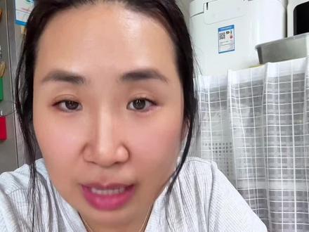 单靠播放量能有多少收益? 我认为爆款真正的价值不是分成,而是它为你打开的门。#自媒体变现 #普通人做自媒体 #中年转型 #视频号分成计划 #创作者收益