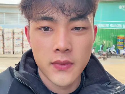 有色金属,和cpo半导体我的主仓,昨天基本全绿,但后期有色金属反攻翻红,黄金昨天我也有买均价1040但是买的少#基金 #黄金 #vlog十亿流量扶持计划