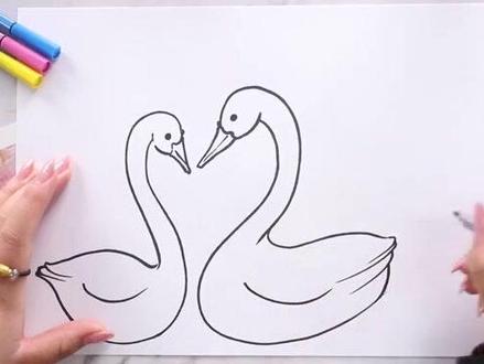 爱心白天鹅的画法#每天学习一点点 #七月你好愿所有的好运接踵而来 #蓝天白云定会如期而至