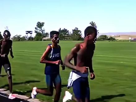 最健康的跑步配速是多少 #跑步#跑步配速#健康#中长跑 #田径训练