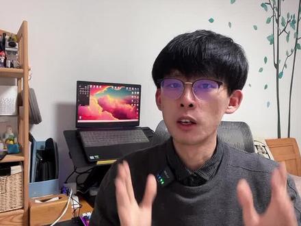 10秒教你快速比对两个文档的改动#办公技巧 #office办公技巧 #wps #word教程