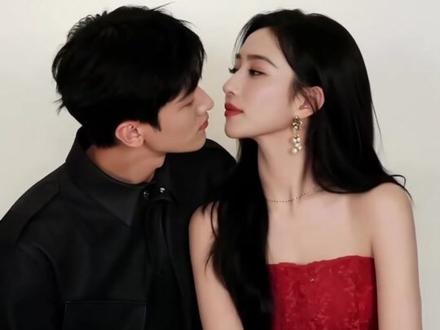 真是脑洞多大舞台就有多大,已经迫不及待定制和偶像的互动名场面啦#当AI进入整活儿届#豆包ai