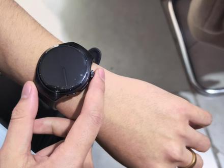 鸿蒙6微信可以登陆手表微信了,用鸿蒙6.0系统的快来试试吧~#鸿蒙越用越香 #华为Watch5 #华为MateX7