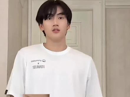 舞蹈界崛起一颗新星!“人机弟弟”😄 可比那俩哥哥强太多👍🏾#tlefirstone #kengnamping #pung #他泰女孩 #他泰