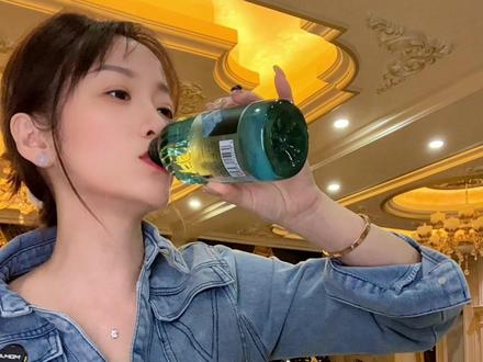 喝水就喝好水#蓝小泉苏打水#苏打水