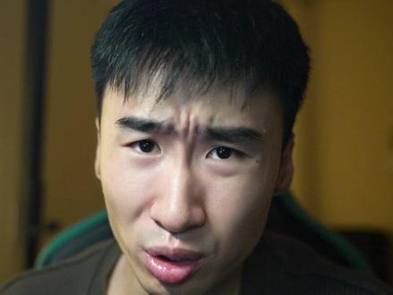 一口气能做20个引体向上是什么水平?#健身小白必看经验 #引体向上 #背部训练 #倒三角 #背阔肌