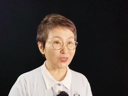 “粗犷”怎么读?#于霞 #小学生 #于霞读课文 #放假