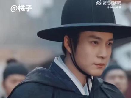 #韩东君 搞笑程度100%,#杨紫 搞笑程度10000% 不允许还有人没听过韩东君在#家业 里吼的这一嗓子,玩梗的真没看到,这次被科普到了#李祯 #古装男主的正确打开方式