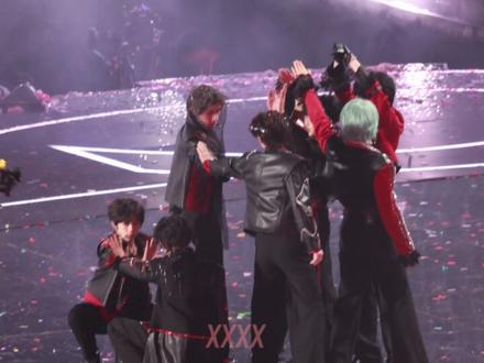 【橹穆】4k横屏直拍跨代舞台《美杜莎》完整版20251226TF家族新年音乐会荣耀#橹穆 #橹穆双人舞台 #橹穆美杜莎 #王橹杰 #穆祉丞