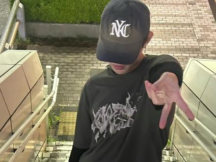 🤣#章昊手麦 #抄袭事件#君度老师亲自设计