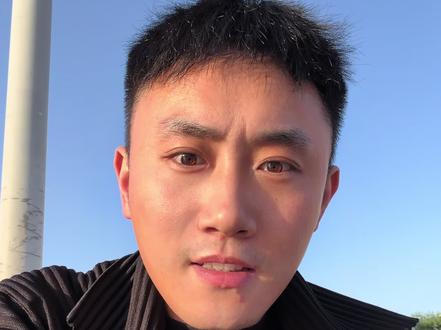 可以把一个联赛带到自己国家的央视进行转播,这件事情简直酷毙了。#樊振东 #樊振东欧冠 #樊振东德甲 #央视首次转播樊振东欧冠联赛 #乒乓球