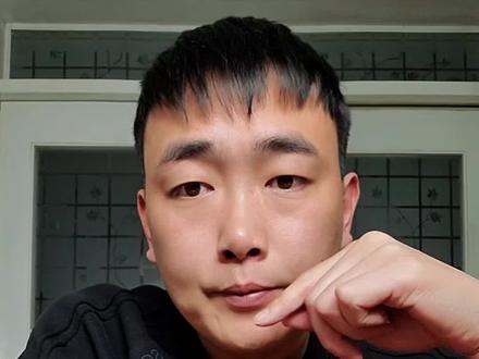 郭有才聊道德经视频,引发热议。#郭有才
