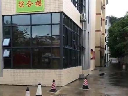 高考放榜前一天晚上我姐梦见我考了358,我平时没考过300分的,没想到真的考了358,我自己都不敢相信#高考