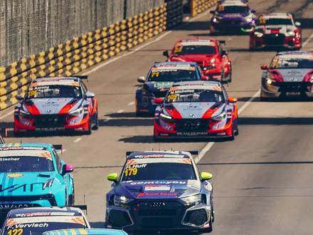 领克车队燃情赛场,以977的总分斩获2023TCR世界巡回赛车年度总冠军!#中国速度闪耀世界