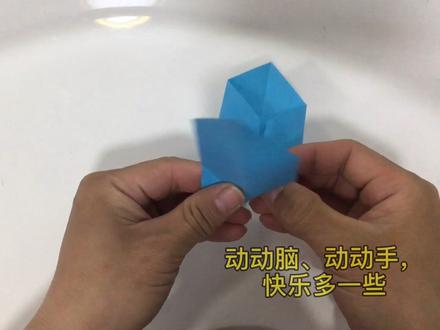 #折纸 #动态折纸 #创意手工 #亲子教育 #专注力 #育儿 动态折纸教程,螺旋桨一