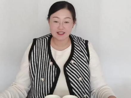 三年级下册作文《我做了一项小实验》
#每天跟我涨知识 #作文 #三年级下册作文 #我做了一项小实验作文 #纸桥承重