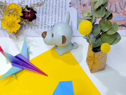 #创作灵感 小时候有没有玩过这个摔炮,纸张越大声音越响#手工折纸 #折纸 #折纸教程 #创意折纸 #手工diy #手工 #童年回忆 @DOU+小助手 @抖音小助手