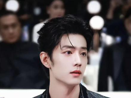 昨晚2026电视剧品质盛典,肖战获得年度品质男演员,实至名归,恭喜恭喜!#肖战 #电视剧品质盛典 #年度品质男演员 #热点话题 #首位90后视帝