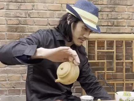 容天壶 旋转慢动作,#玩壶愉快 #茶具 #茶生活