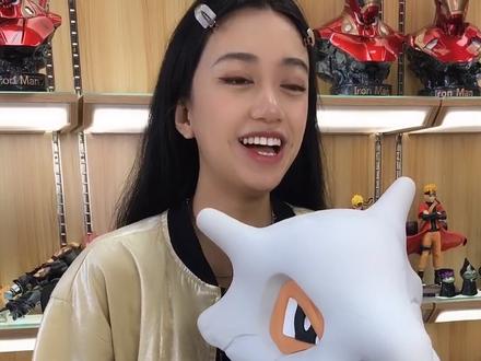 可爱的卡拉卡拉!小姐姐每次讲这个产品都会被它的大肚腩逗乐#宠物小精灵 #神奇宝贝 #宝可梦 @DOU+小助手