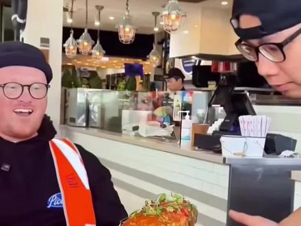 一只螃就要两千多😂#纪录片#内容启发搜索 #国外视频分享