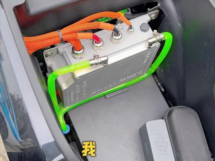 小牛NX FX风速安装未来造物宽体侧箱,颜值实用两不误 #未来造物 #电摩配件 #小牛电动 #极核电动 #九号电动