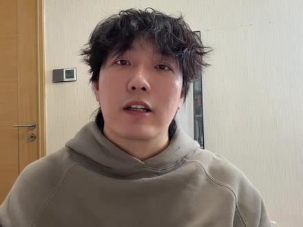 【009】聊聊微博之夜座位疑云
哪里也避不开C位之争啊
#微博之夜道歉 #肖战 #杨幂 #辛芷蕾 #娱乐圈