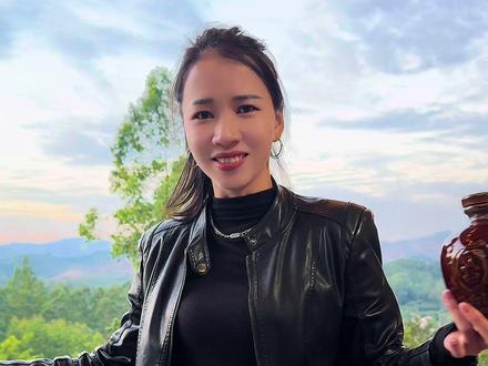 云南文山壮语版的撒西不理 申请出战#云南权妹 #沙西不理达娜 @抖音小助手 @抖音创作小助