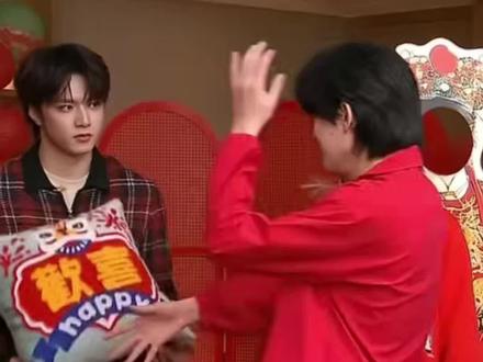 时团的抽象ai仍无法代替#时代少年团#时团直播#TNT时代少年团#时团抽象#时团小年夜