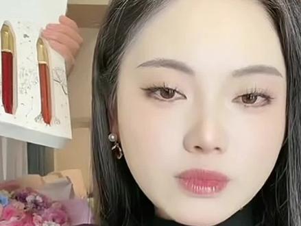 昨天晚上就是我男朋友送我的玫瑰花#阿朱#山歌