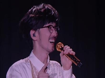 周传雄念念不忘再遇见plus广州演唱会Vlog #周传雄念念不忘巡回演唱会 #周传雄 #小刚周传雄 #从耳机到现场的青春#广州周传雄演唱会