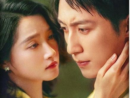 01.<岁月有情时> 黄景瑜关晓彤的新剧《岁月有情时》来了,黄景瑜饰演的“张小满”从小就懂事,可他妈妈生下他就跑路了,亲爸失意却一直“家暴”他,最后还跟着白骨精跑南方去了,只能跟着奶奶相依为命长大,随着奶奶年龄越来越大“寿终正寝”在孙子表演节目的场外,让这个“可怜”的小满只能在亲朋好友的帮扶下逆风长大......#黄景瑜关晓彤 #岁月有情时 #黄景瑜 #关晓彤 #黄景瑜关晓彤烟花少年