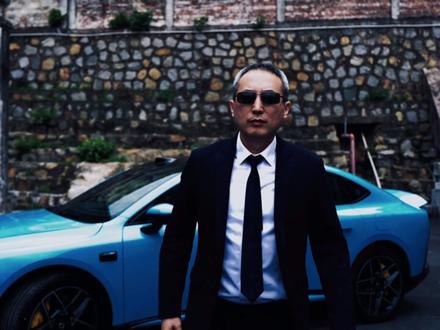 “西装暴徒”!为精灵6号“狠”一回! 全新smart精灵6号,穿着“西装的鲨鱼”🚗即将重磅上市,我们北京见!
#smart #smart精灵6号