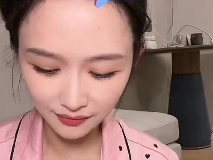 #上热门 一个版本的段休冥和另一个版本的鹿鸣野要合作了,导演说茵茵是蠢蛋,男主是杨鹏丞#余茵#杨鹏丞#直播互动 #余茵直播 #粉丝互动时刻