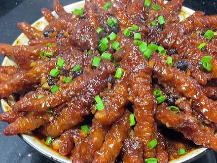 马上过年了,广东人教你做豆豉蒸凤爪,掌握关键步骤,好吃味道赞#在家做美食 #豆豉蒸凤爪 #美食 #抖音美食创作人 #抖音好物年货节