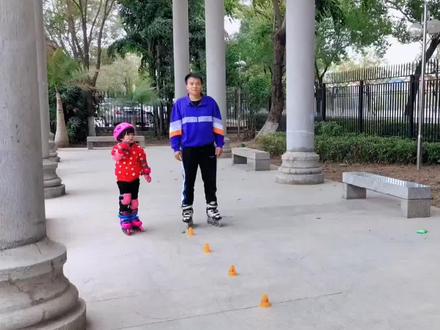 #轮滑 #运动 轮滑基础教学@DOU+小助手