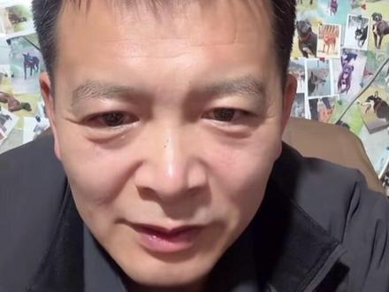 皮皮又怀了?
老头天塌了🤯#憋住不准笑 #这是个真实的事情 #西北刀客皮皮 #哎呀妈呀 @西北刀客-机油手 @西北刀客-公益护农 #录屏直播分享